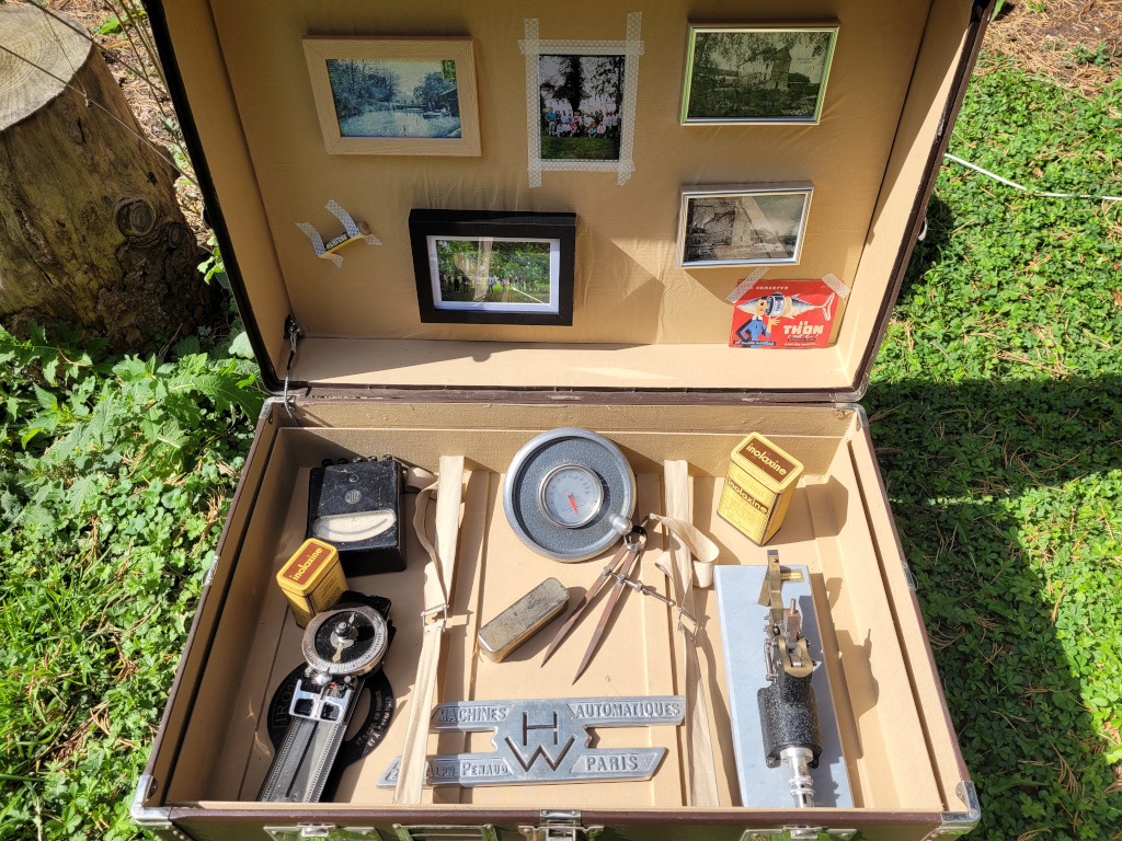 Expo Obscura-Machine dans le parc