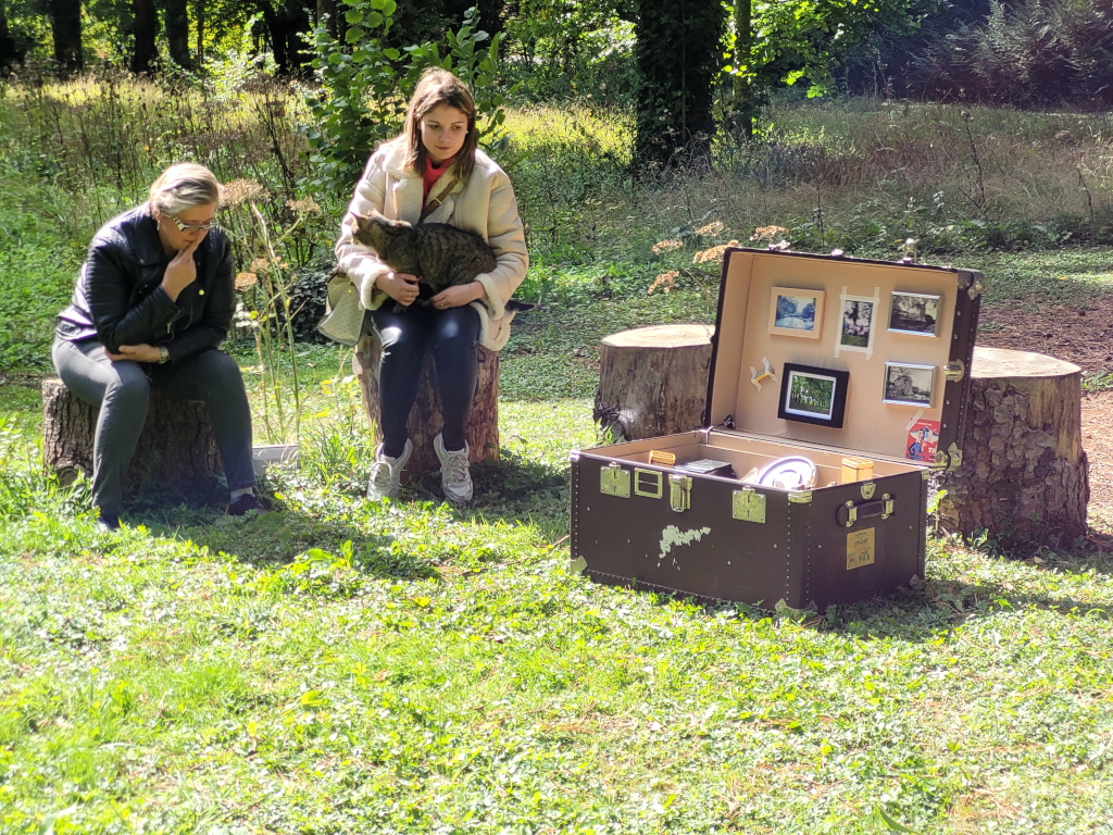 Expo Obscura-Machine dans le parc